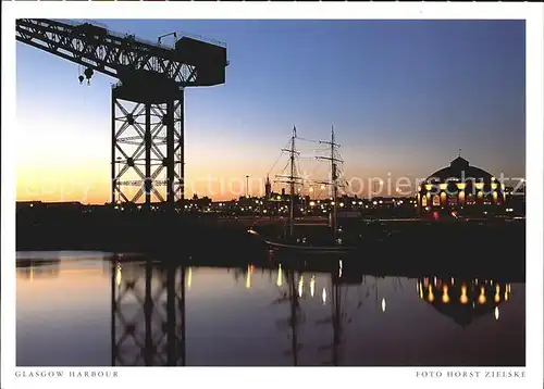 Glasgow Harbour at Night Kat. Glasgow City