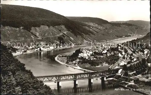 Alf Mosel mit Bullay Moselbruecke Weinberge Kat. Alf