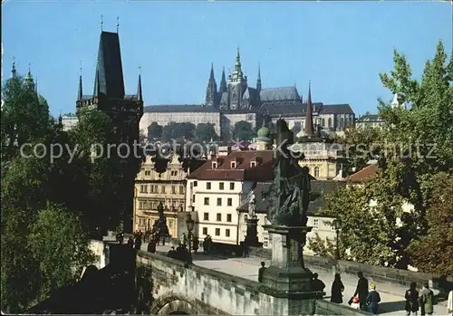 Prag Prahy Prague Karlsbruecke mit grossem und kleinem Brueckenturm Kat. Praha