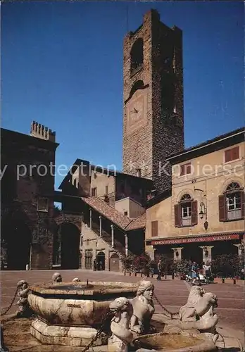 Bergamo Piazza Vecchia e Fontana Contarini Kat. Bergamo