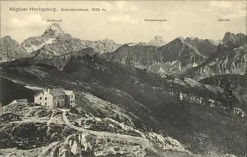 Allgaeuer Alpen Nebelhornhaus und Blick auf Hochvogel Urbeleskarspitz Schneck