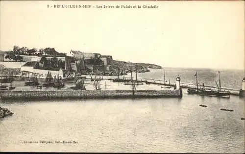 Belle-Ile-en-Mer Belle-Ile Hafen Schiff * / Ile breton Atlantique /