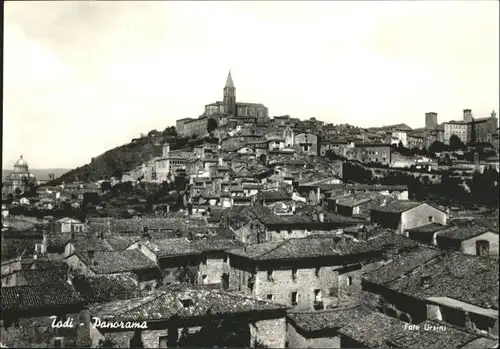 Todi Todi  * / Italien /