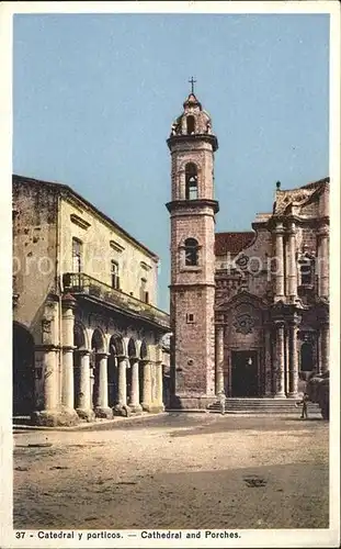 Habana Havana Catedral y porticos / Havana /