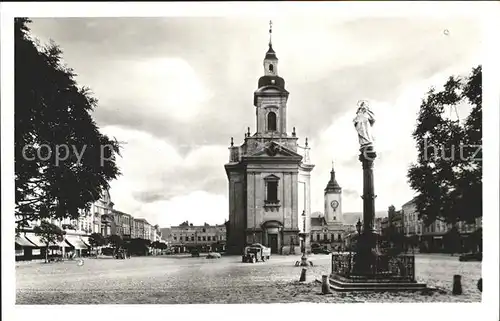 Weisskirchen Maehren Kirchplatz / Tschechische Republik /