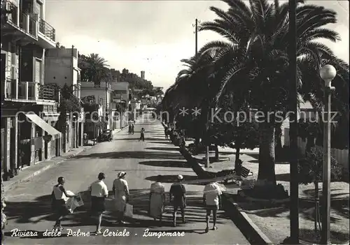 Lungomare Riviera delle Palme Ceriale / Italien /