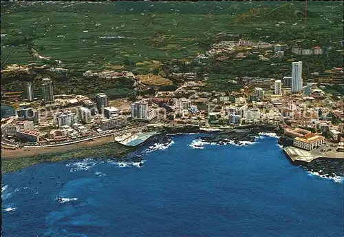 Tenerife Panoramica del Puerto de la Cruz / Islas Canarias Spanien /