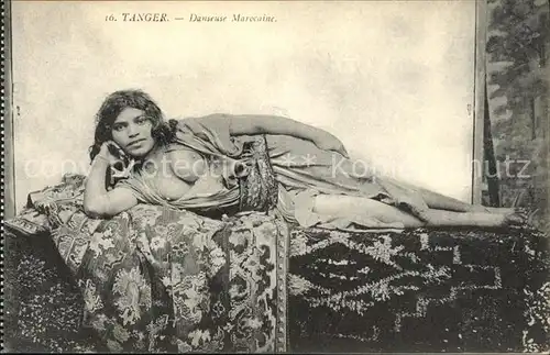 Tanger Tangier Tangiers Danseuse Marocaine / Marokko /