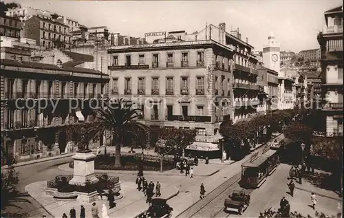 Alger Algerien Place et Statue du Marechal Bugeaud Rue d'Isly / Algier Algerien /