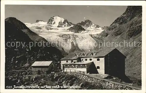 Jamtalhuette mit Jam und Dreilaenderspitze Kat. Galtuer