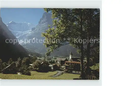 Grindelwald mit Kirche und Fiescherwand Kat. Grindelwald