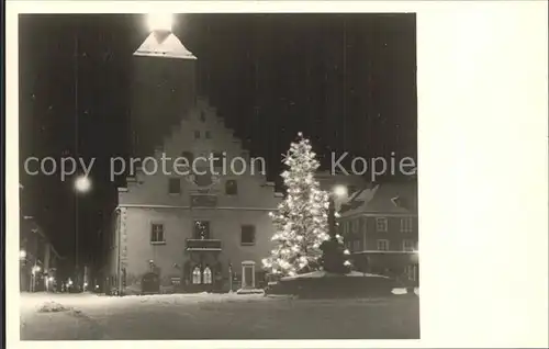 Deggendorf Donau Weihnachtsbaum vor dem Rathaus Kat. Deggendorf