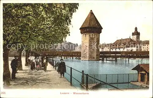 Luzern LU Uferpromenade Vierwaldstaettersee Wasserturm Kapellbruecke Holzbruecke Wahrzeichen Kat. Luzern