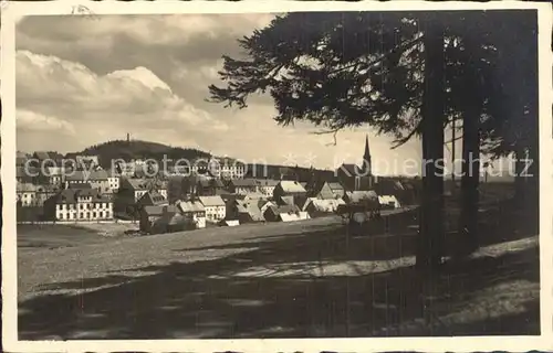 Altenberg Erzgebirge Ortsansicht mit Kirche und Geisingberg Kat. Geising