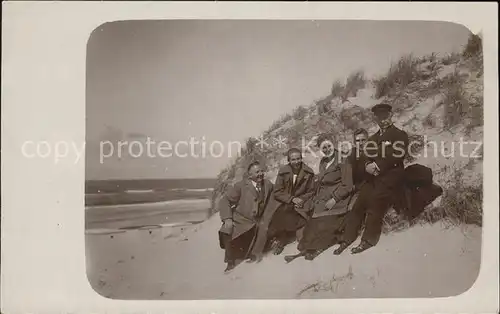 Wangerooge Nordseebad In den Duenen Gruppenbild Familie Holst Kat. Wangerooge