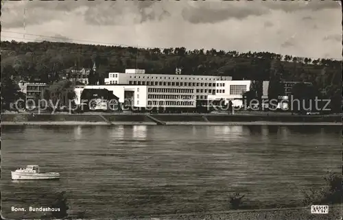 Bonn Rhein Bundeshaus / Bonn /Bonn Stadtkreis