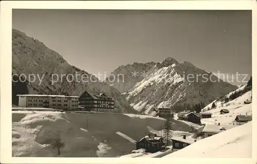 Kleinwalsertal Mittelberg Tobel mit Widderstein Kat. Oesterreich