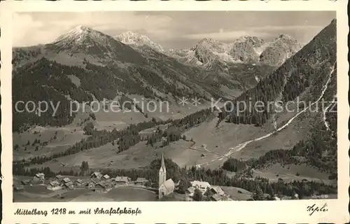 Mittelberg Kleinwalsertal mit Hammerspitze und Schafalpkopf Kat. Oesterreich