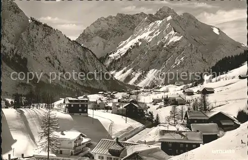 Mittelberg Kleinwalsertal mit Widderstein Kat. Oesterreich