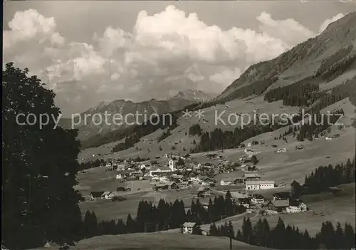 Riezlern Kleinwalsertal Vorarlberg mit Nebelhorn Kat. Mittelberg