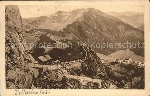 Wendelsteinhaus Schutzhuette Bayerische Voralpen Blick auf Traiten und Gachen Kat. Bayrischzell