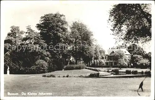 Bussum De Kleine Johannes Park Statue Villa Kat. Niederlande