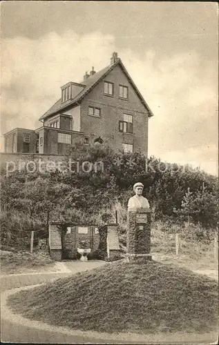 Bergen aan Zee Borstbeel Mevrouw van Reenen Voelter / Niederlande /