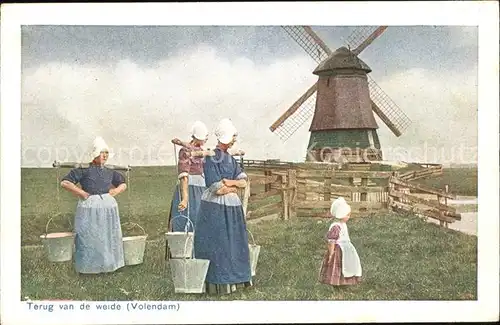 Volendam Terug van de weide Windmuehle Kat. Niederlande