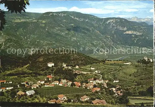 Prissian Prissiano Blick ins Tal Alpenpanorama