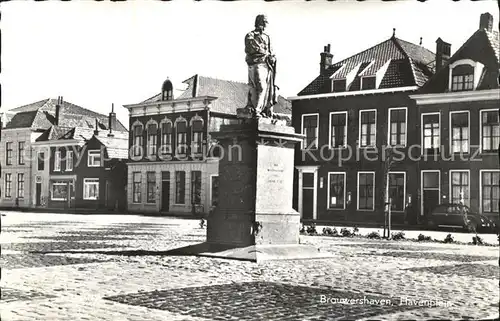 Brouwershaven Havenplein Standbeeld Jacob Cats Denkmal Statue