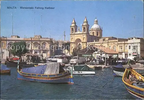Malta Marsaxlokk Fishing Harbour Boote
