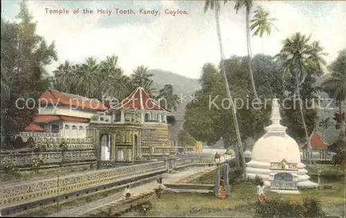 Kandy Sri Lanka Temple Holy Tooth / Kandy /
