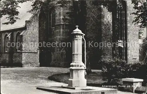 Amerongen Pomp op de Hof Brunnen Kat. Niederlande