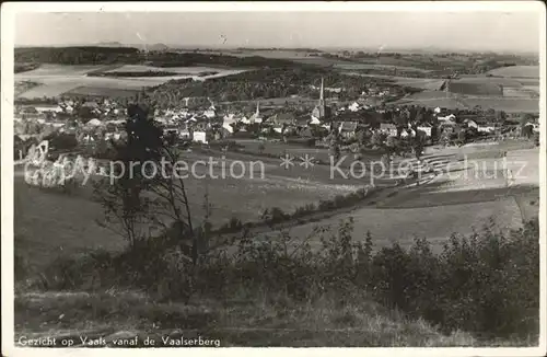 Vaals Gezicht vanaf de Vaalserberg Kat. Niederlande