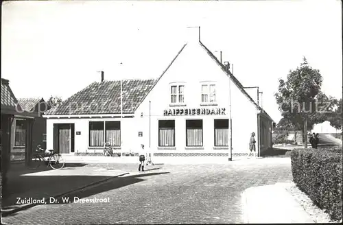 Zuidland Dr. W. Dreesstraat Raiffeisenbank