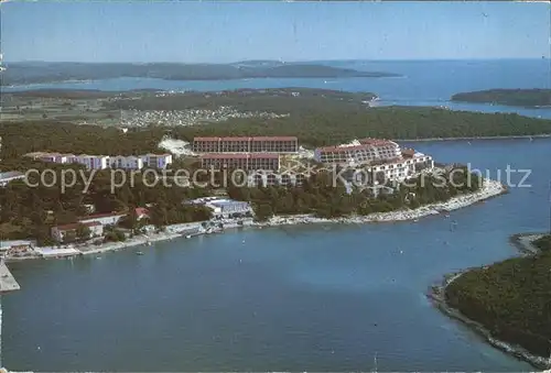 Vrsar Istrien Hotel Petalon Fliegeraufnahme Kat. Hrvatska