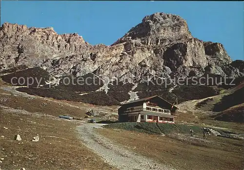 Rifugio Ciasota Edelweisshuette 