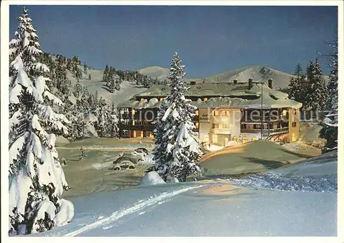 Turracher Hoehe Hotel Hochschober Nachtaufnahme Kat. Reichenau Kaernten