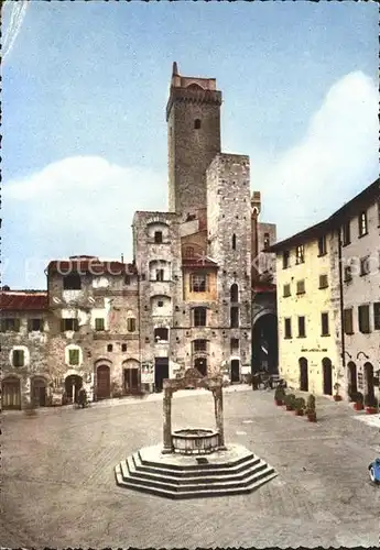 San Gimignano Piazza Cisterna