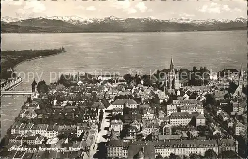 Konstanz Bodensee mit Rhein Alpenkette Fliegeraufnahme Kat. Konstanz