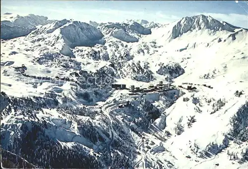 La Plagne La Grande Rochette les Verdons le Becoin et Plagne Village Alpes Francaises en hiver Kat. Aime