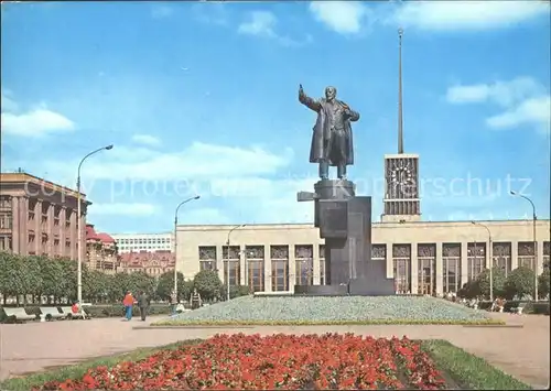 St Petersburg Leningrad Lenin Denkmal Statue / Russische Foederation /Nordwestrussland