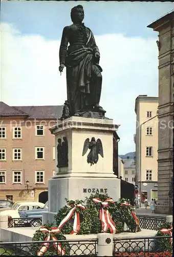 Salzburg Oesterreich Denkmal Wolfgang Amadeus Mozart Kat. Salzburg