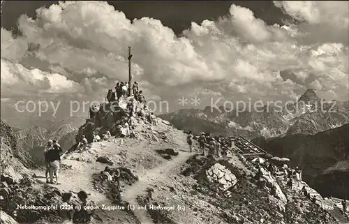 Nebelhorn Gipfel gegen die Zugspitze Kat. Oberstdorf