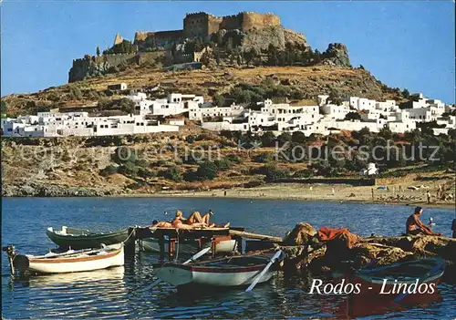 Lindos Lindo Boote und Ruine Kat. Rhodes