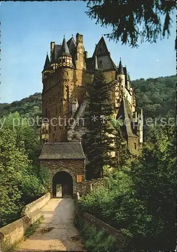 Burg Eltz Einfahrt  Kat. Wierschem