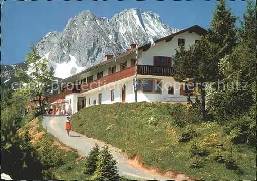 St Anton Kranzberg Berggasthof gegen Wettersteinspitze Wettersteingebirge Kat. Garmisch Partenkirchen
