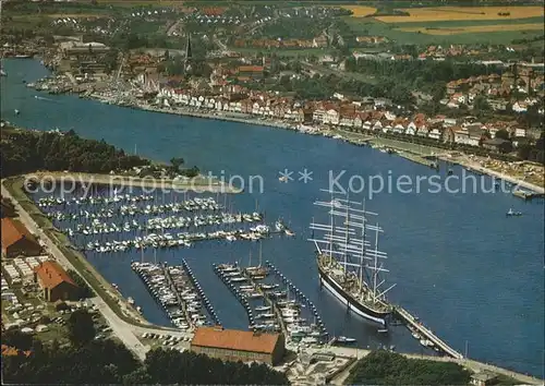 Travemuende Ostseebad Fliegeraufnahme Hafen  Kat. Luebeck