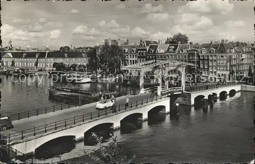 Amsterdam Niederlande Magere Brug over de Amstel Bruecke Kat. Amsterdam