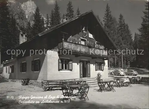 Antholz Rasen Enzianhuette am Antholzersee